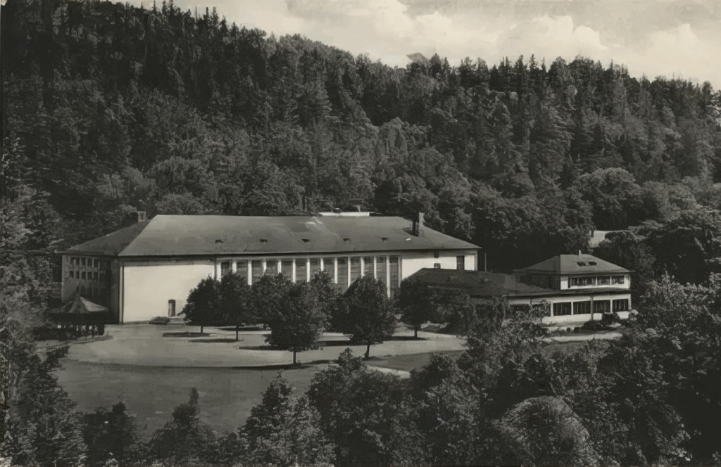 Das Haus 15 Ilmenau Festhalle Parkcafe Kat Ilmenau upscale 4x
