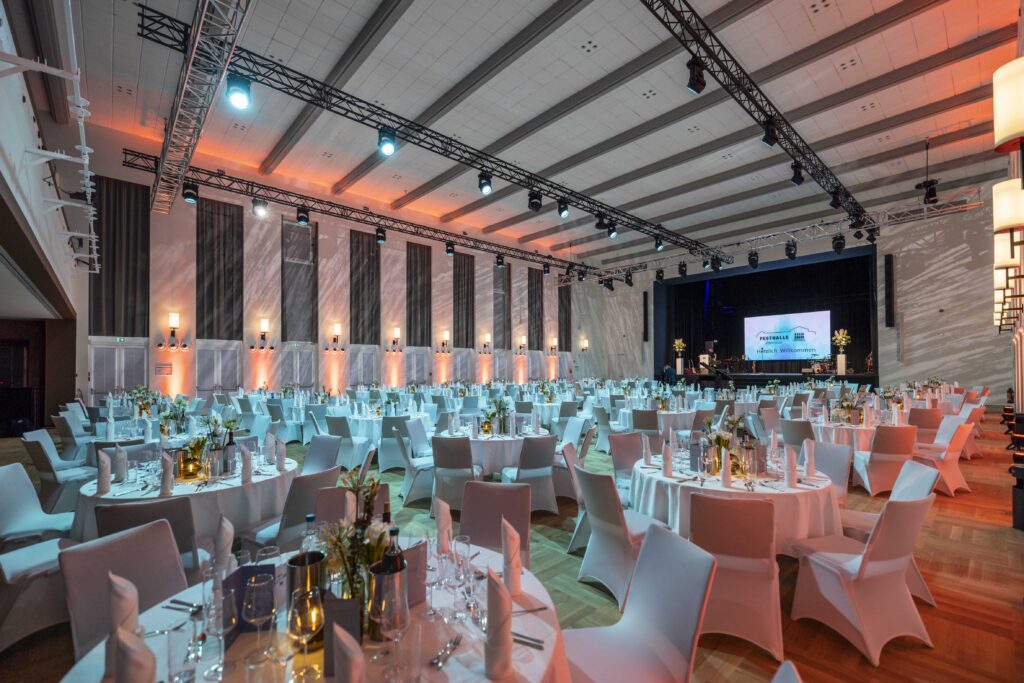 Das Haus 4 Eröffnungsveranstaltung Festhalle Ilmenau